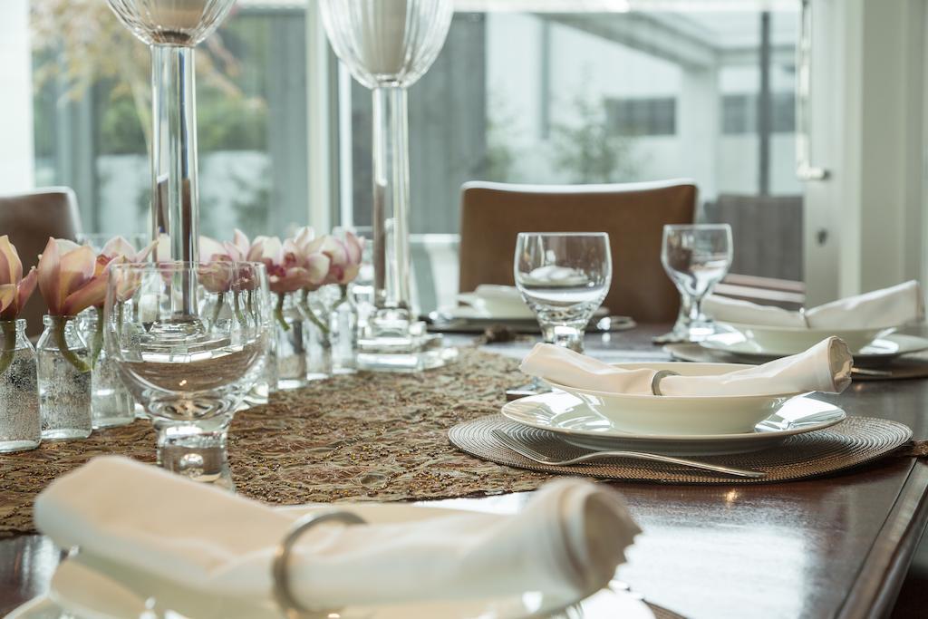 The Establishment Boutique Accommodation Крайстчърч Екстериор снимка